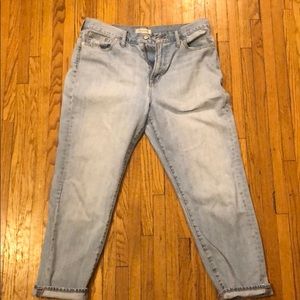 Madewell lightwash boyfriend jeans size 12/32